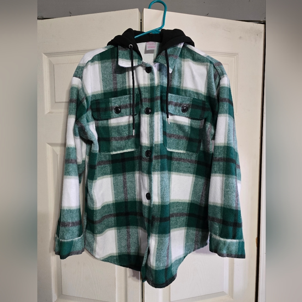 No Boundries Shacket womens L
